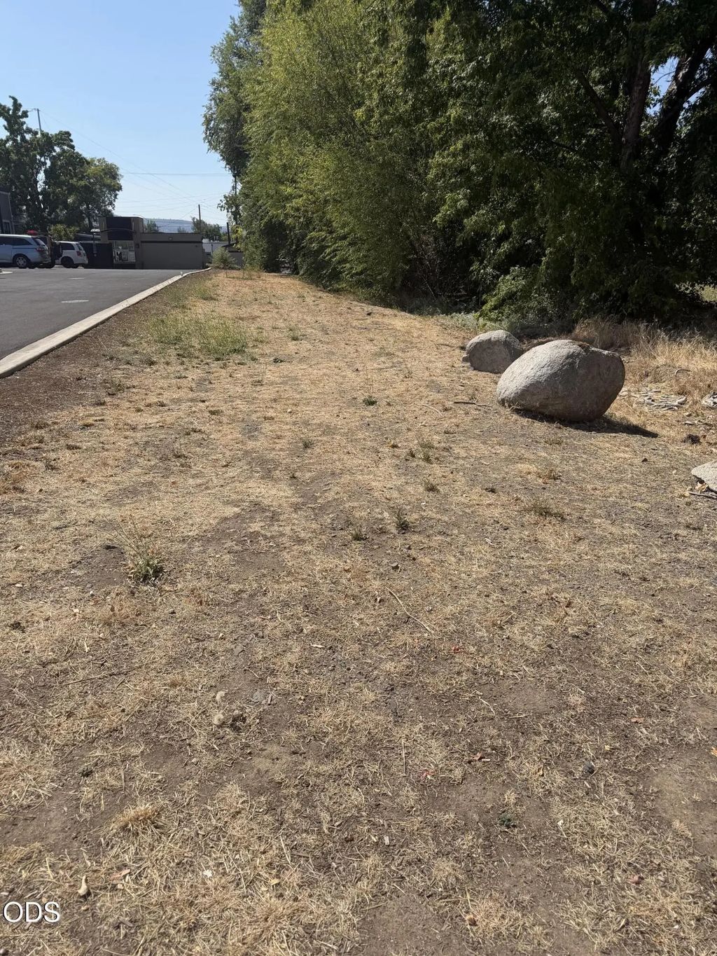 Barnett Road, Medford
