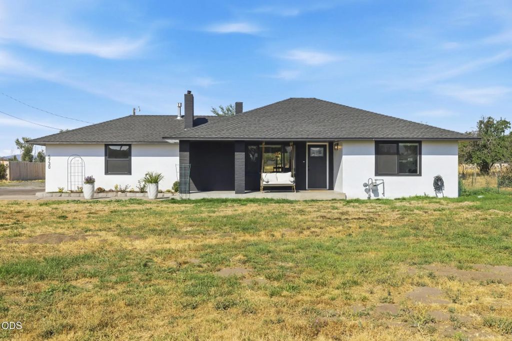5730 Homedale Road, Klamath Falls