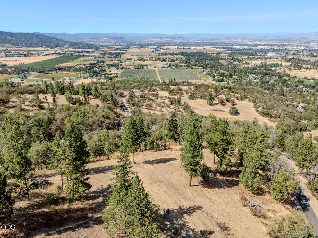 3579 S Stage Road Lot 9, Medford