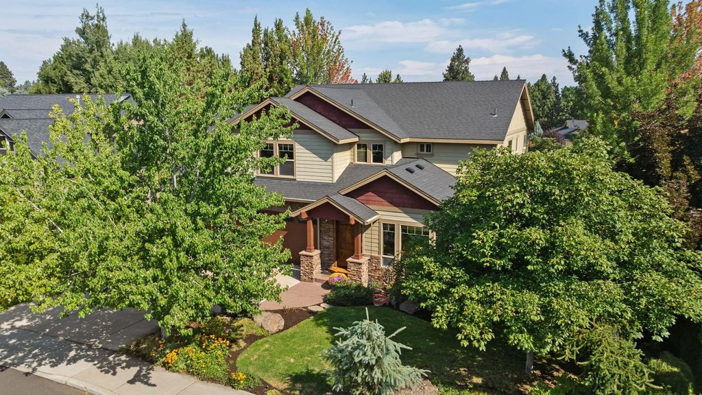 20960 Gardenia Avenue, Bend