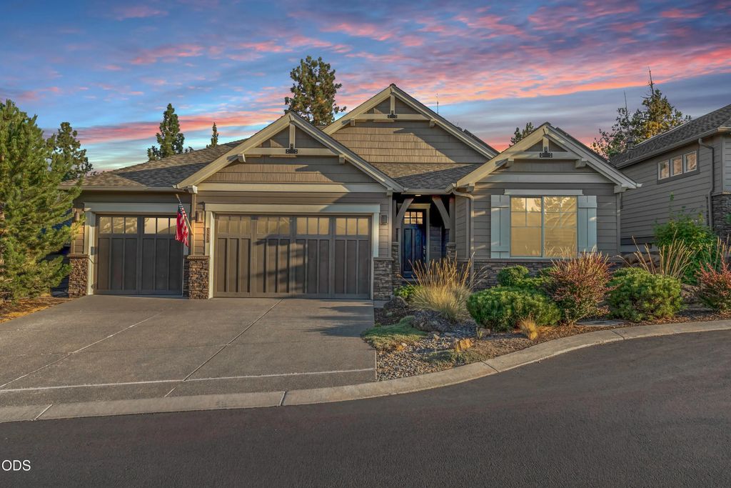 2557 Nw Pine Terrace Drive, Bend