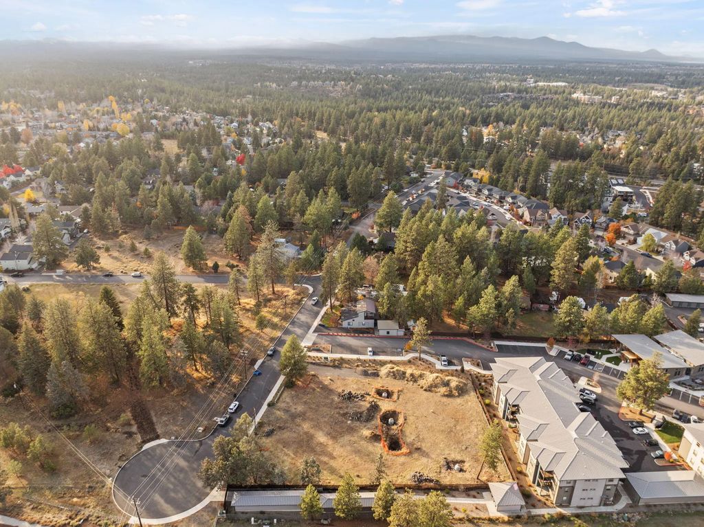 20192 Reed Lane, Bend