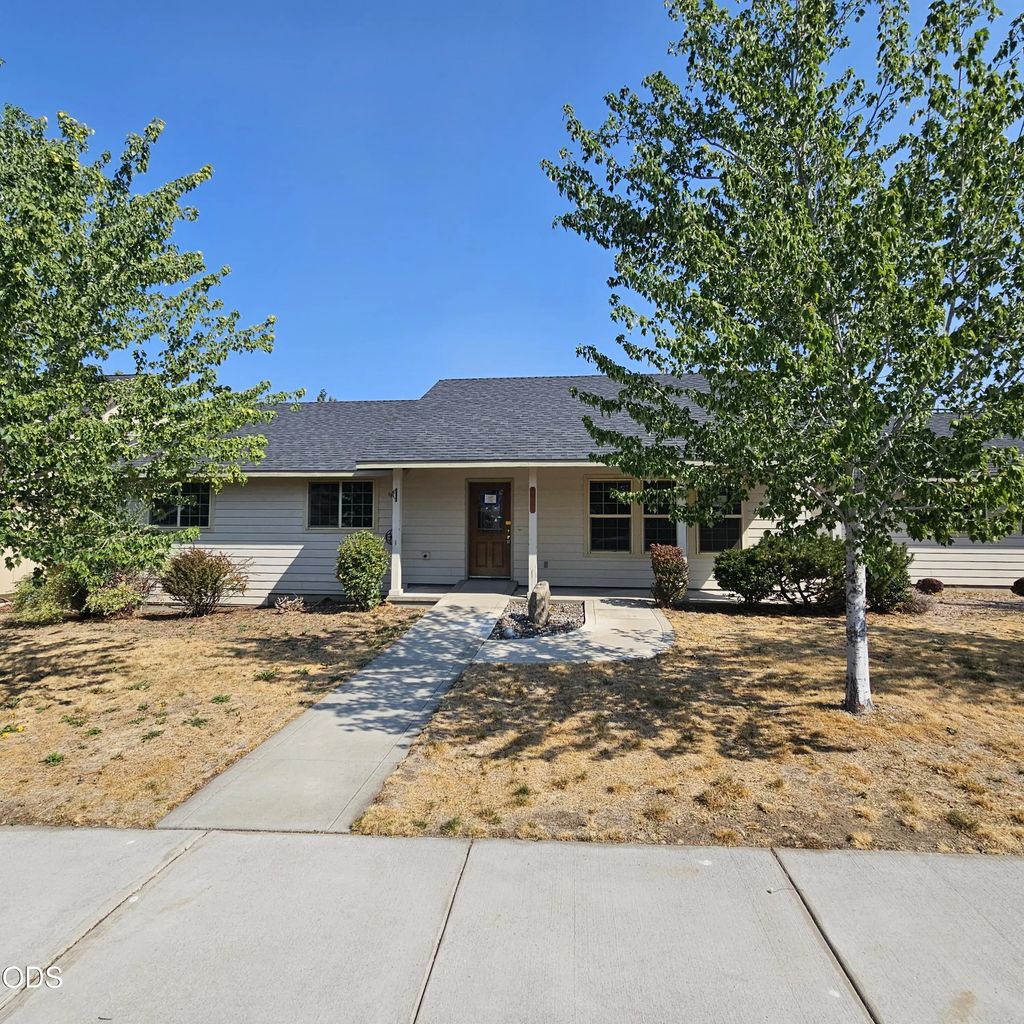 825 Nw Poplar Place, Redmond