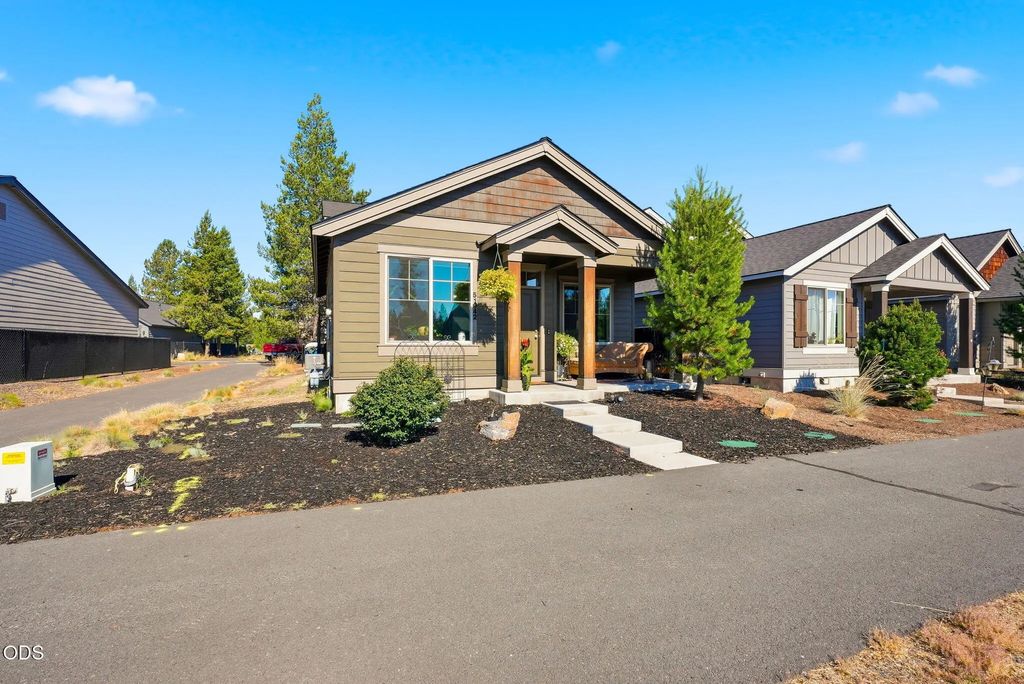 51942 Lumberman Lane, La Pine