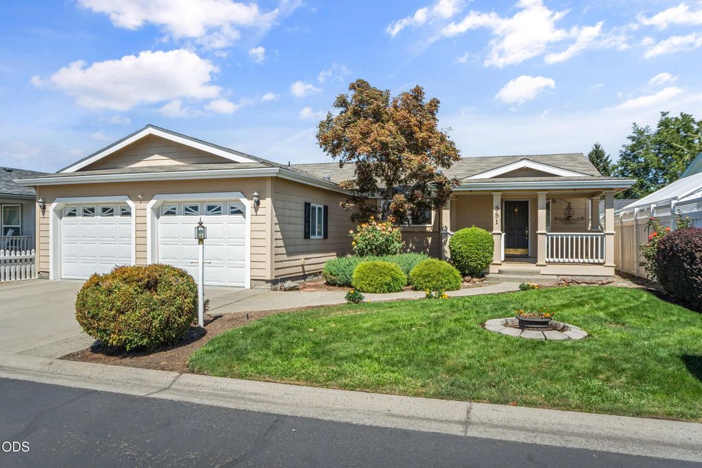 351 Orth Drive # 14, Central Point