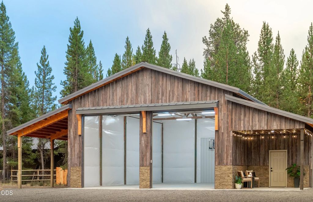 17177 Glendale Road, Bend