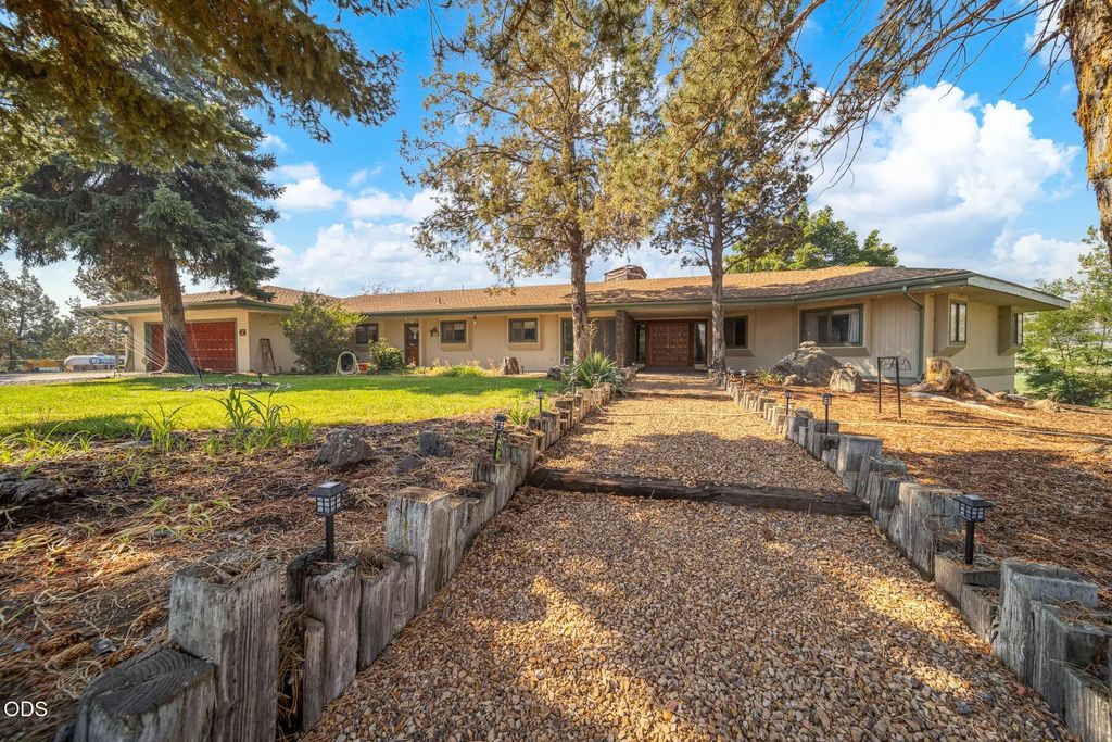 2900 Ne Barnes Road, Prineville