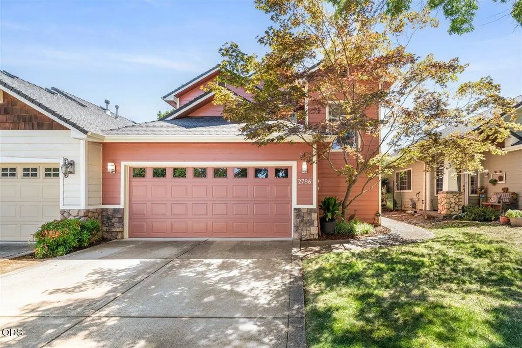 2786 Parkwood Village Lane, Central Point