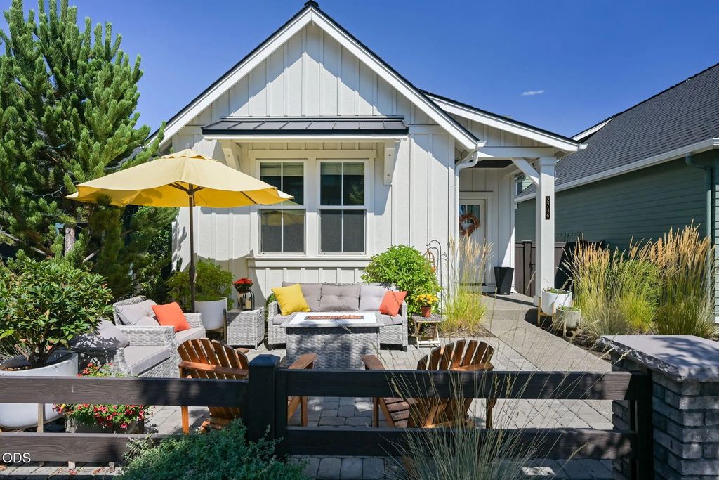 2736 Nw Ordway Avenue, Bend