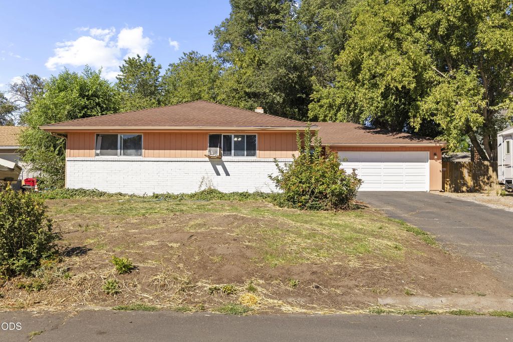 4848 Driftwood Drive, Klamath Falls