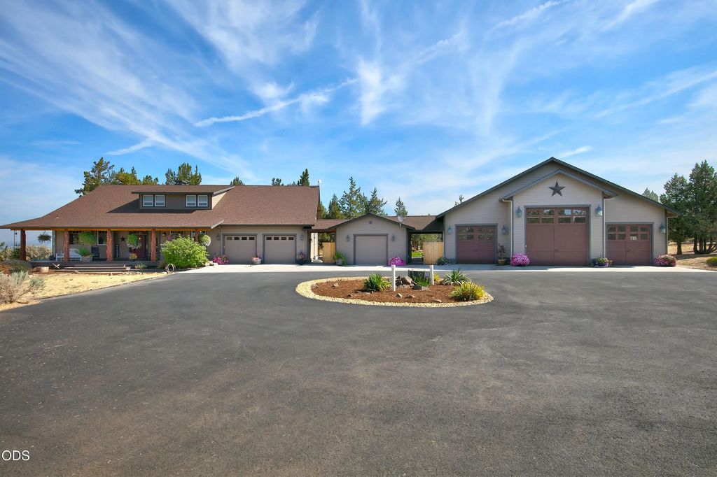 6501 Sw Joshua Court, Powell Butte