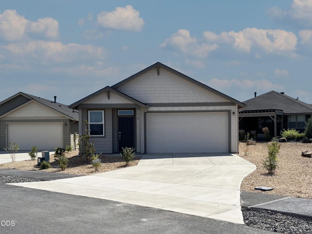 2618 Nw 26th Loop North, Redmond