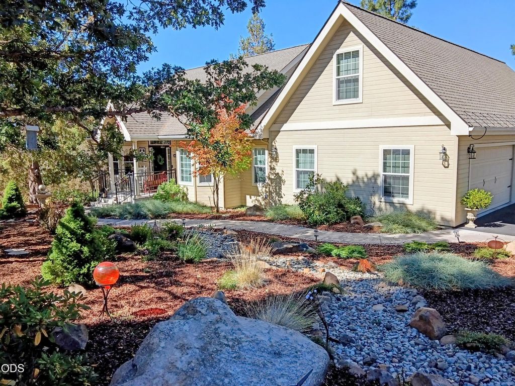 10412 Kestrel Road, Klamath Falls