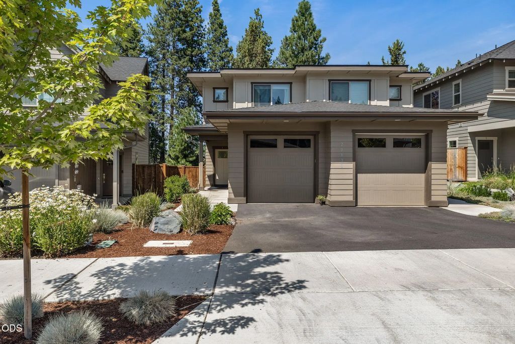 20251 Hardy Road, Bend