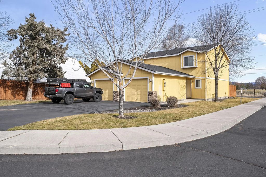 1147 Sw Tee Lane, Prineville