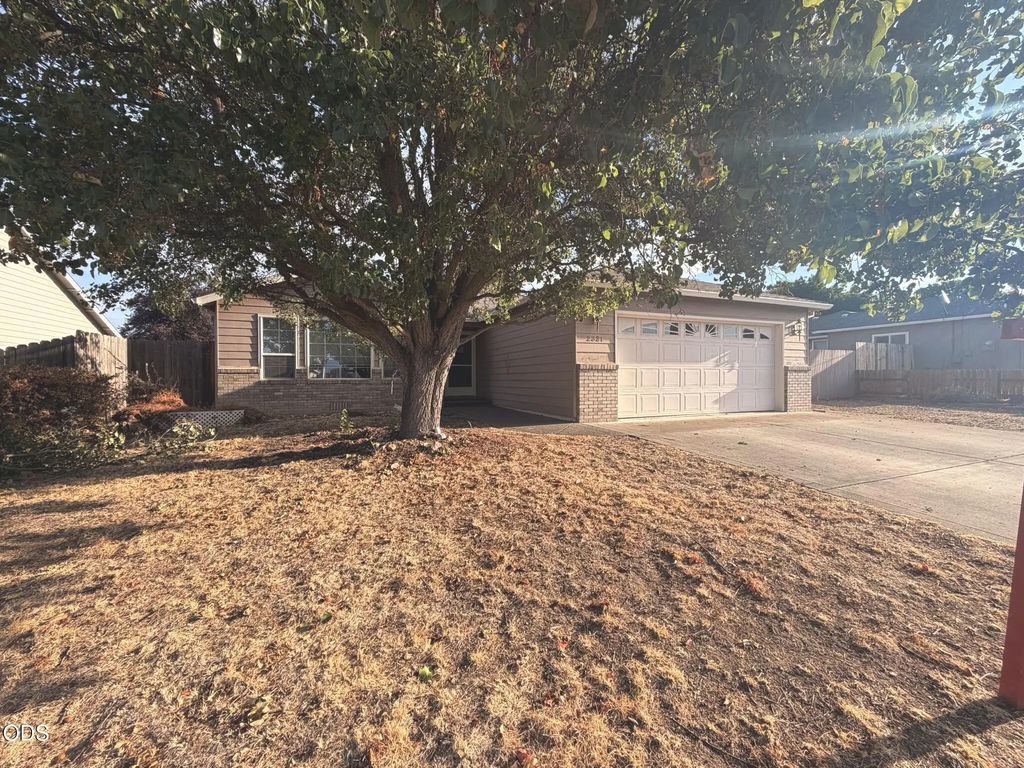 2321 Savannah Drive, Central Point