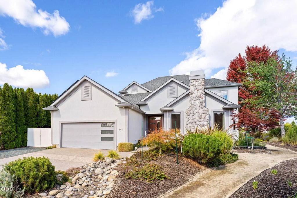 142 Prairie Landing Drive, Eagle Point
