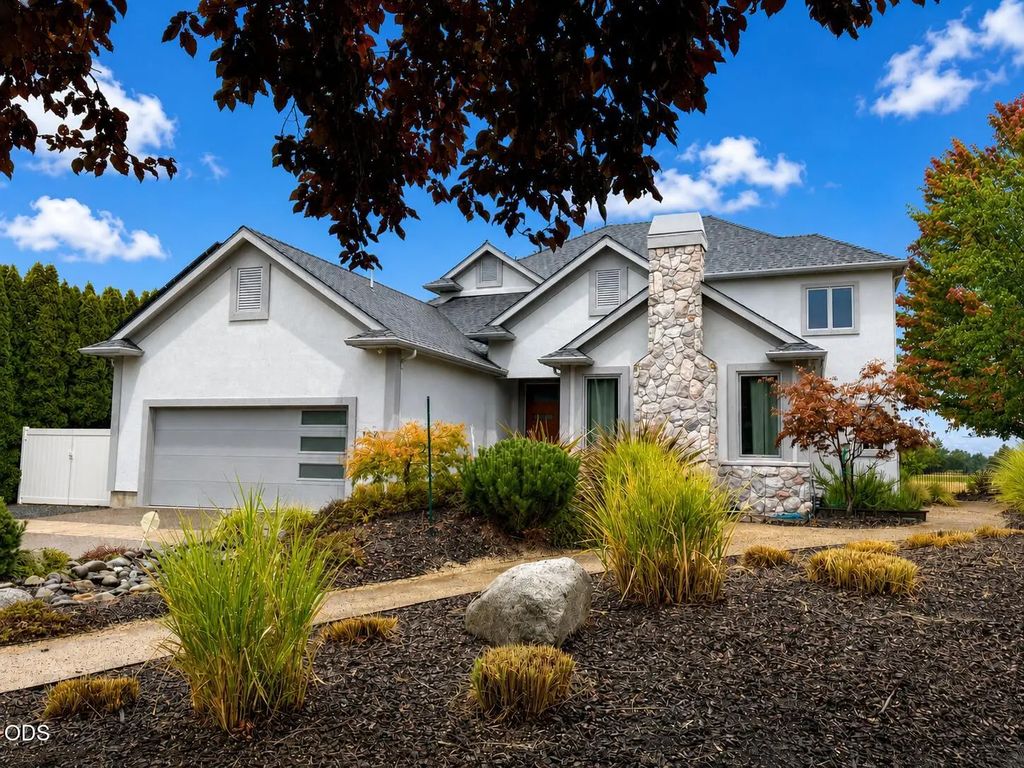 142 Prairie Landing Drive, Eagle Point