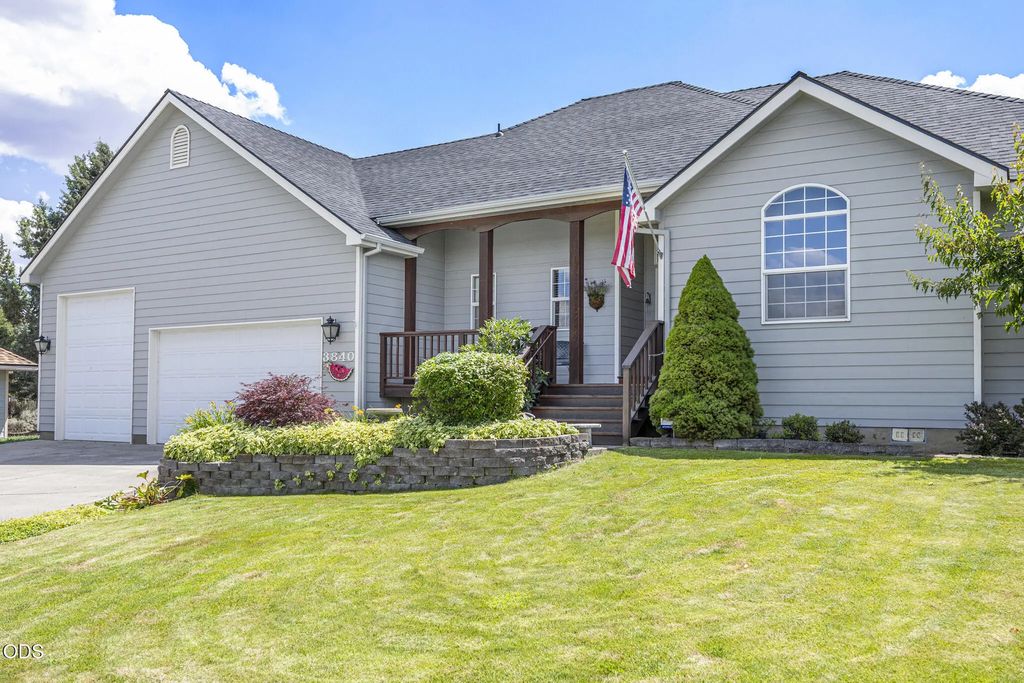 3840 Sw Summit Avenue, Redmond