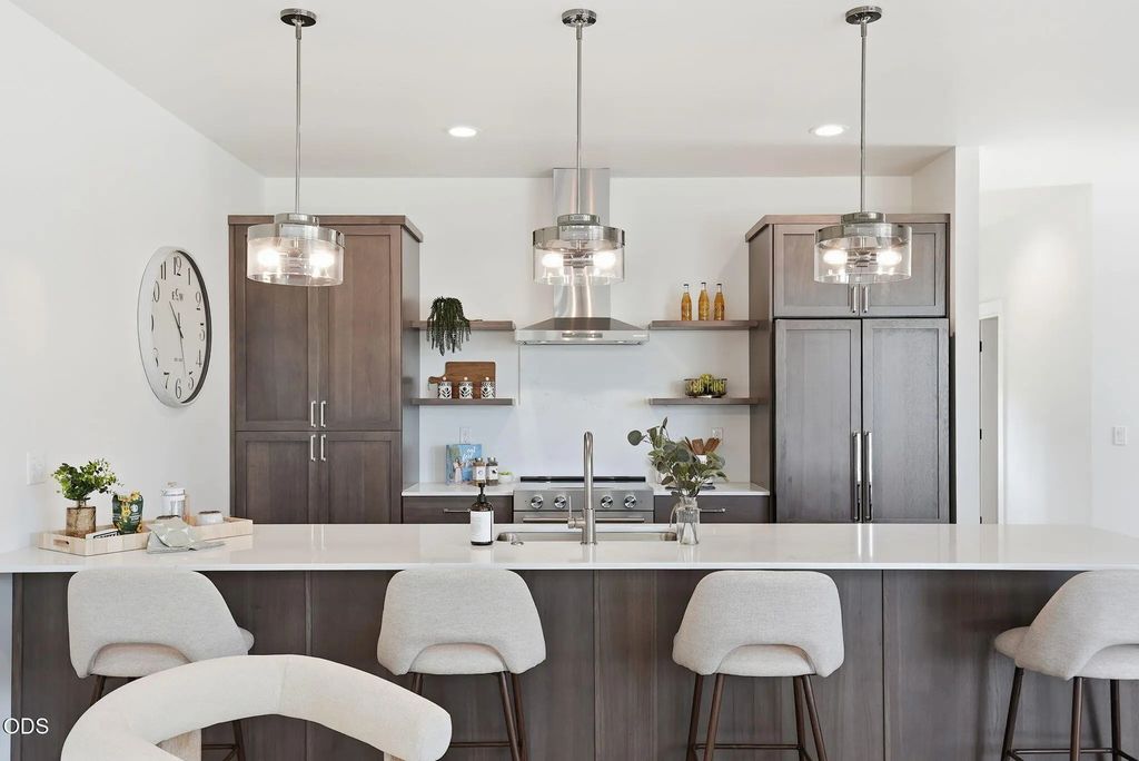 156 Nw Copperwood Court, Bend