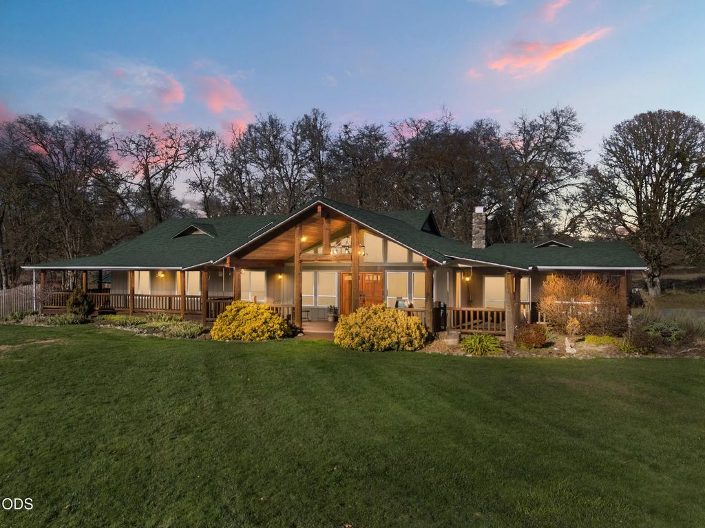 448 Ferry Road, Grants Pass