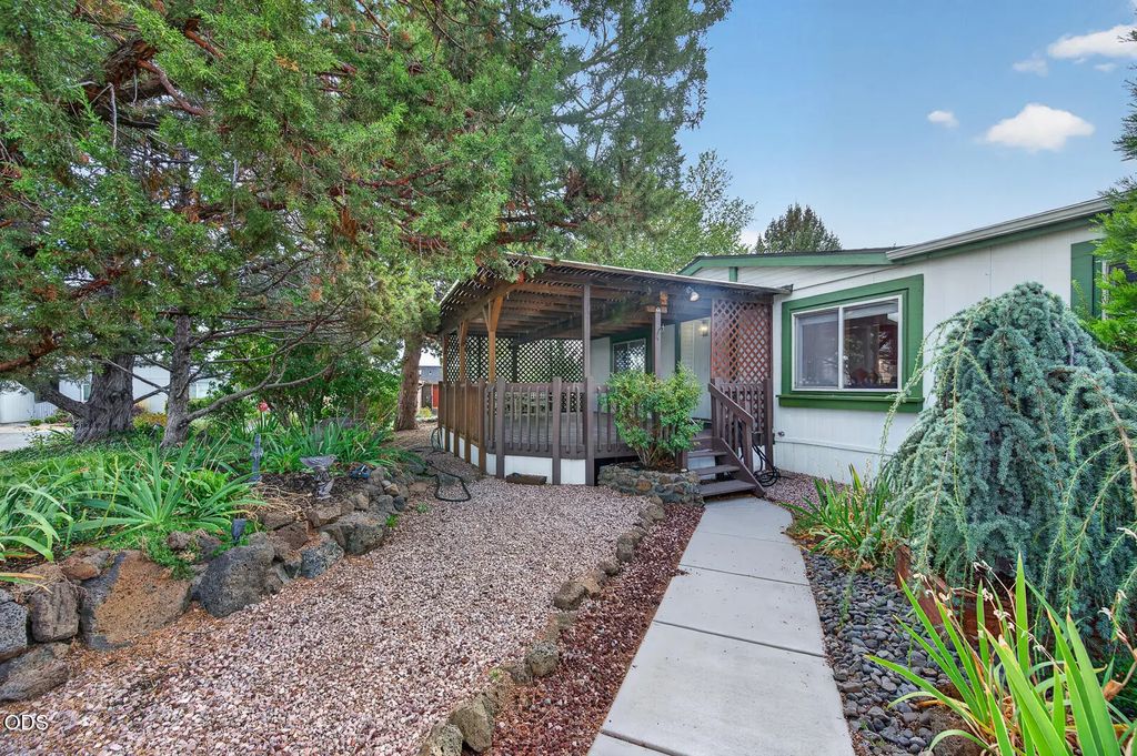 63741 Cascade Village Drive 78, Bend