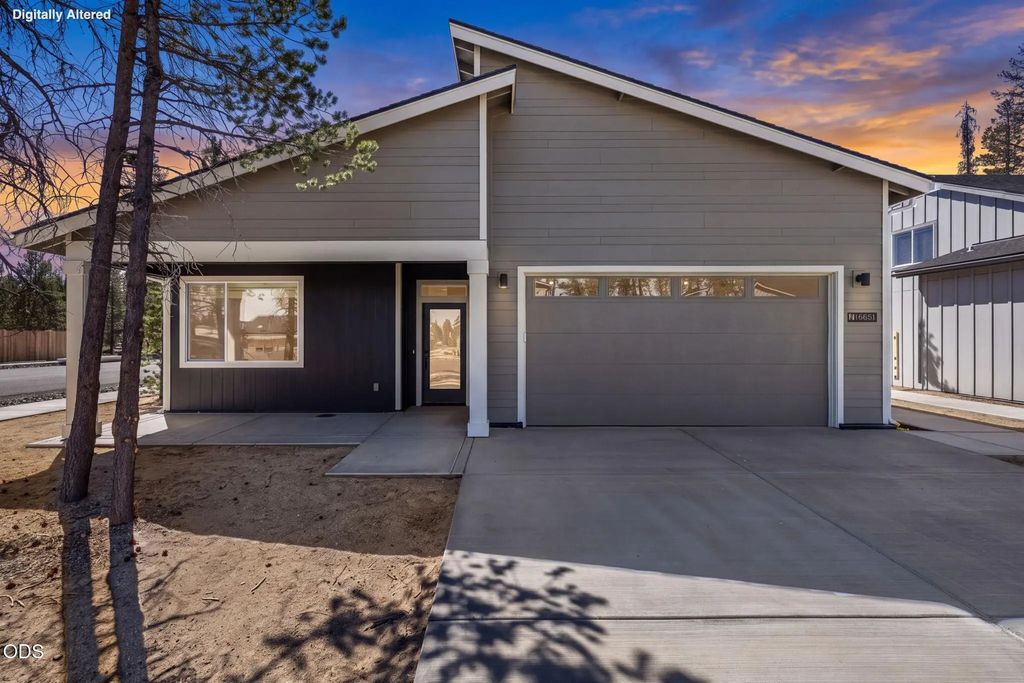 16651 Neil Lane 12, La Pine