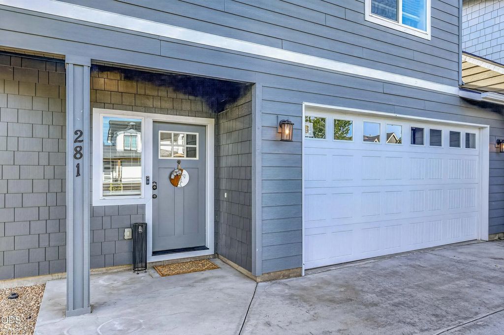 281 Nw 29th Street, Redmond