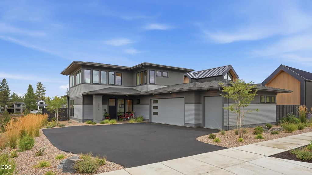 3219 Nw Strickland Way, Bend