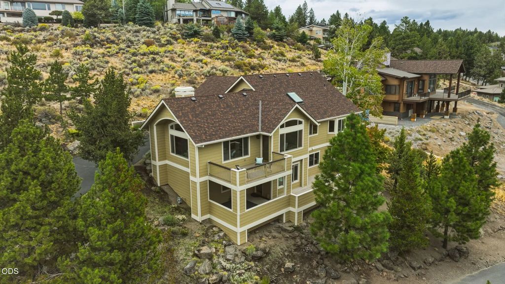 2393 Nw Wyeth Place, Bend