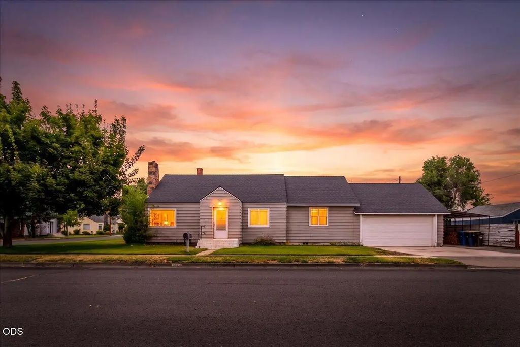 737 Nw Elm Avenue, Redmond