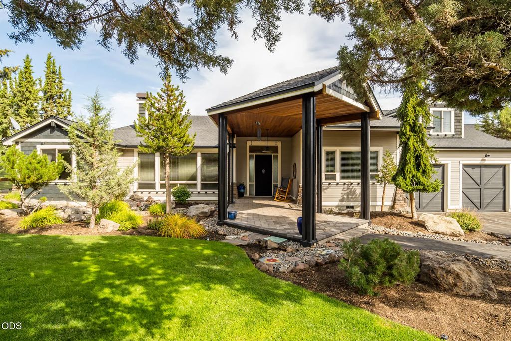1846 Turnstone Road, Redmond