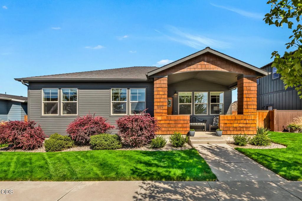 1575 Ne Perspective Drive, Prineville