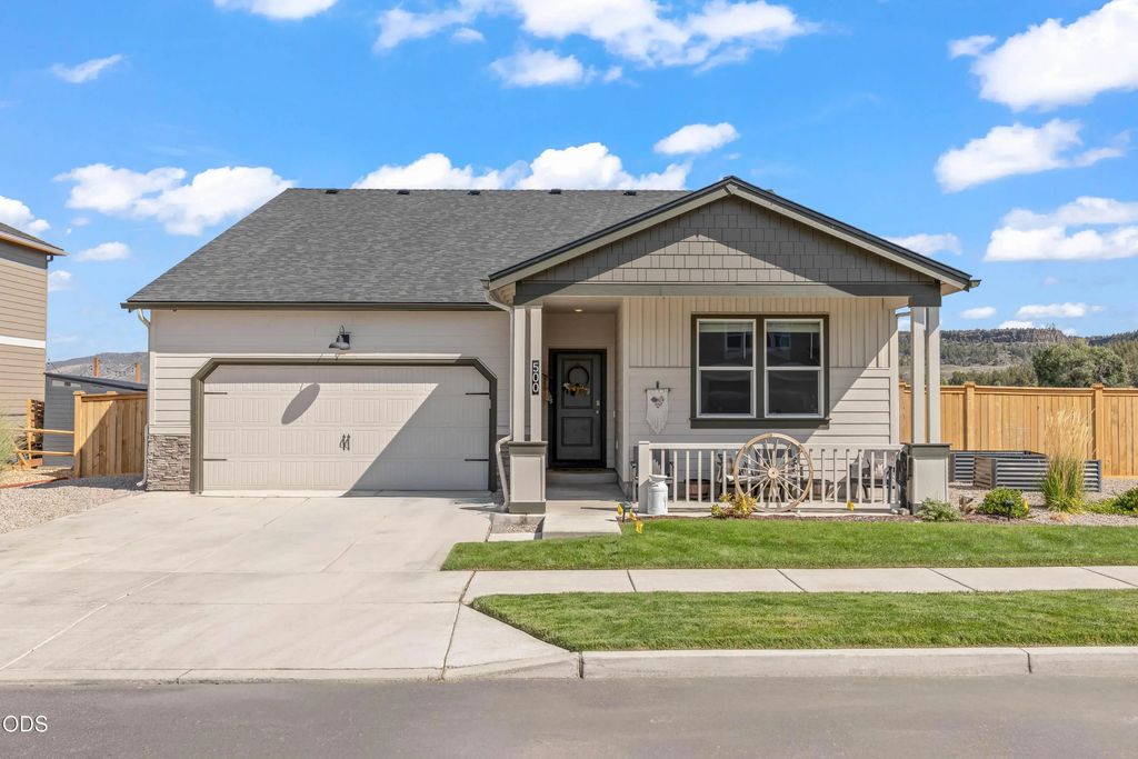 500 Se Stetson Court, Prineville