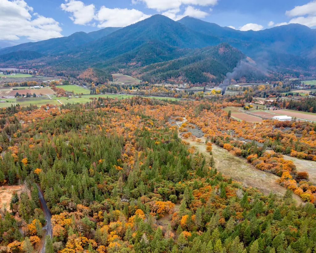 0 China Gulch Road, Medford