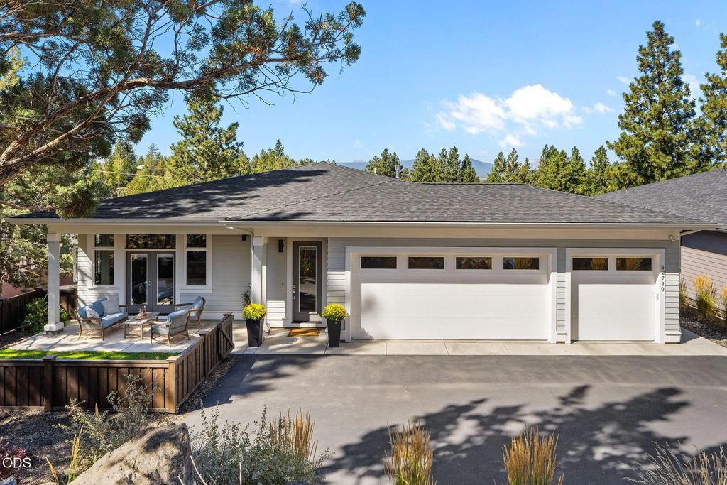62720 Nw Ridge Rock Court, Bend