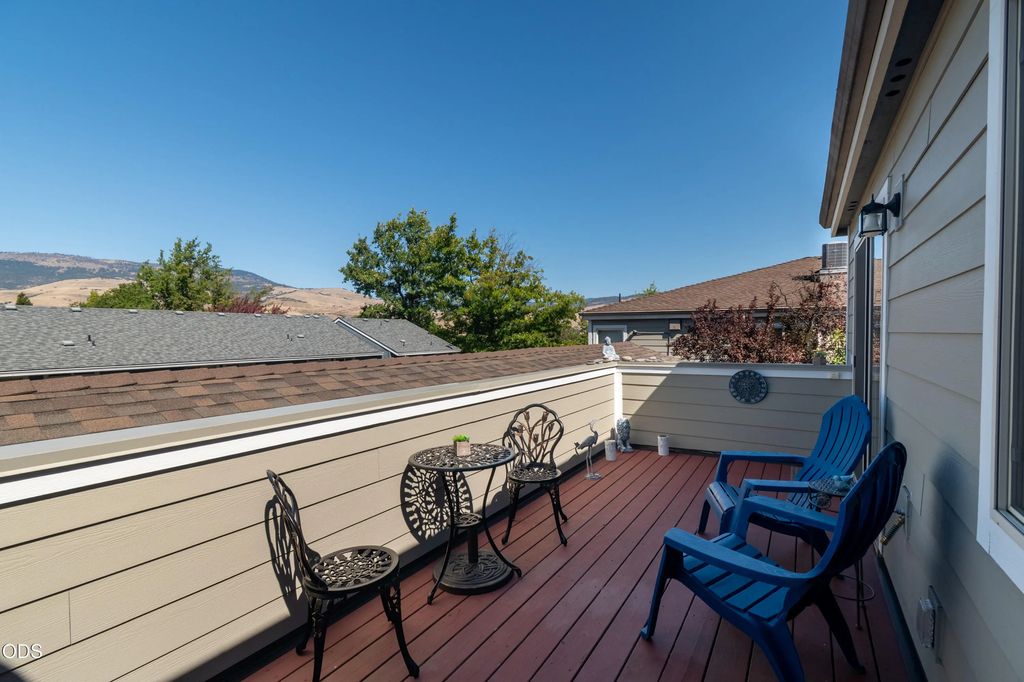295 Tolman Creek Road 7, Ashland