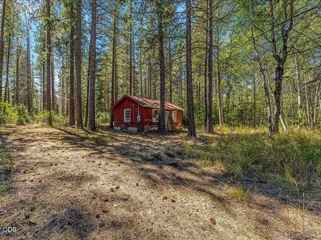 29838 Robins Nest Lane, Klamath Falls