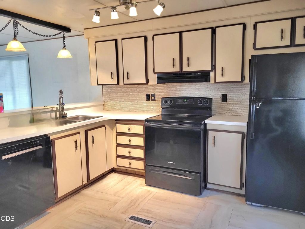3431 S Pacific Highway Spc 18, Medford