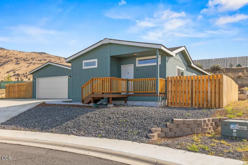 5636 Edith Way, Klamath Falls