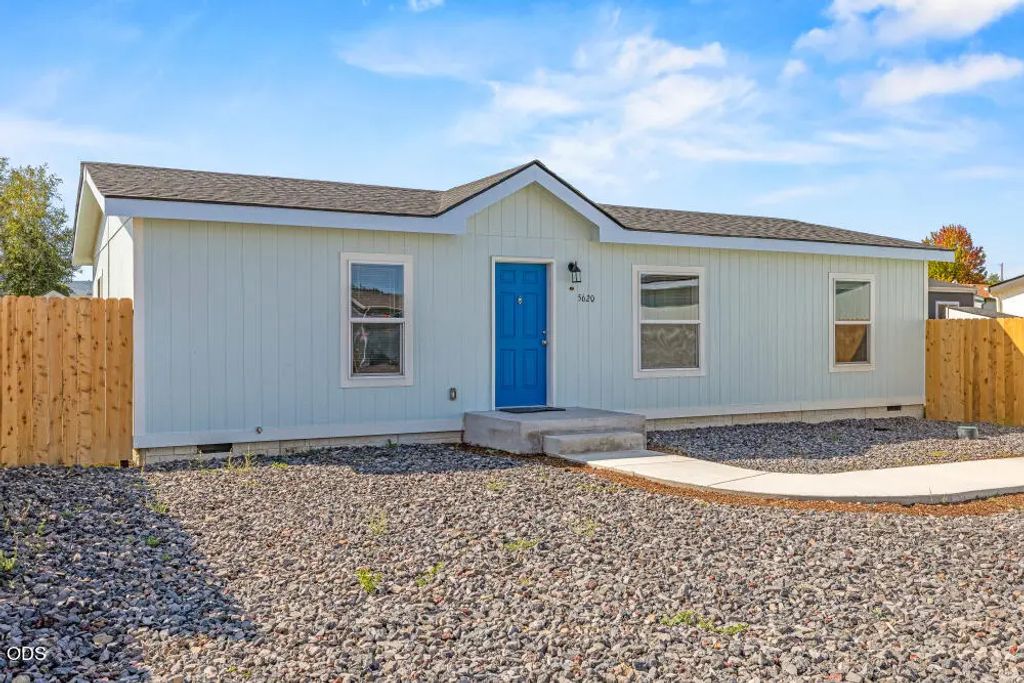 5620 Edith Way, Klamath Falls