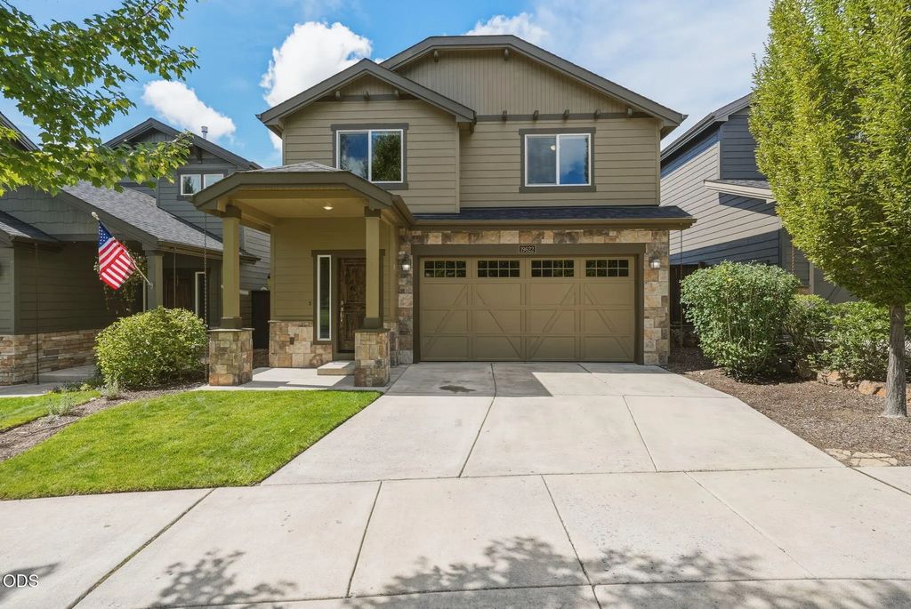 19622 Harvard Place, Bend