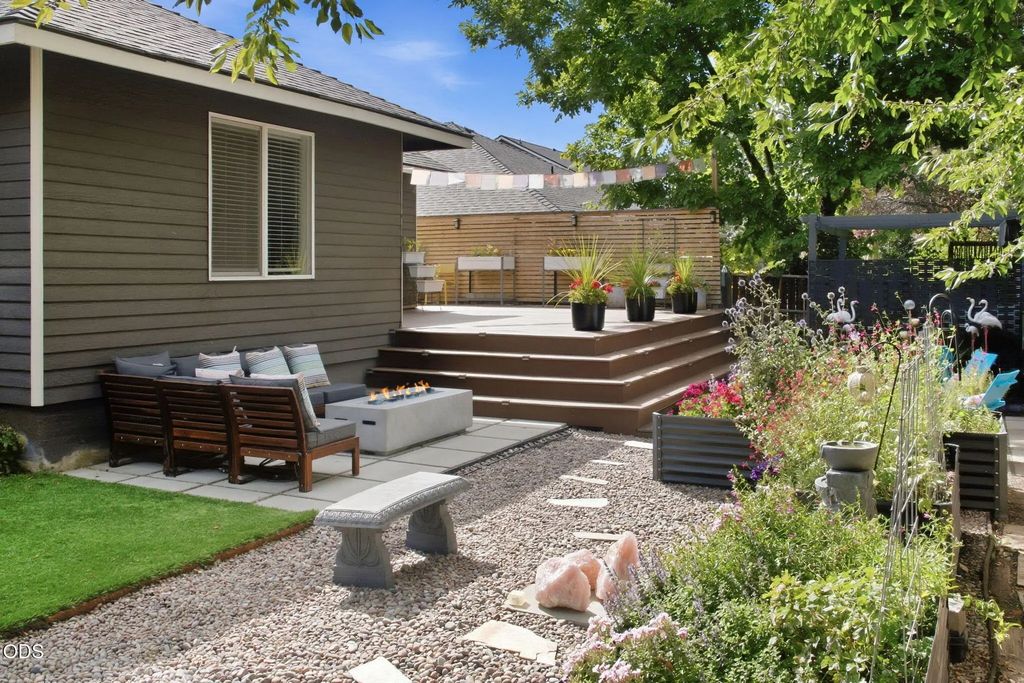 2624 Ne Brandon Court, Bend
