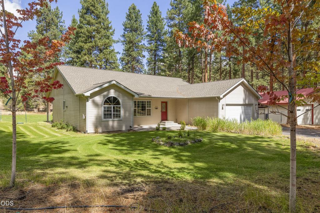 12473 Overland Drive, Klamath Falls