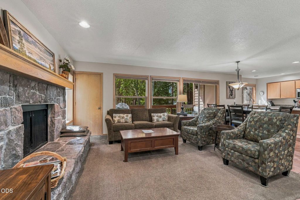 57402 Beaver Ridge Loop 45, Sunriver