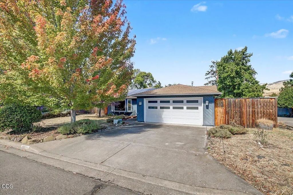 173 Alder Lane, Ashland
