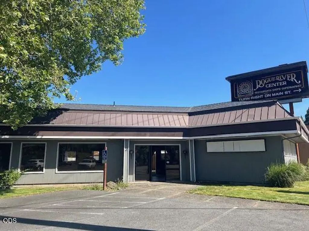 122 Depot Street, Rogue River