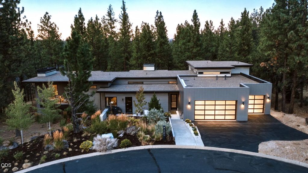 19492 Bainbridge Court, Bend