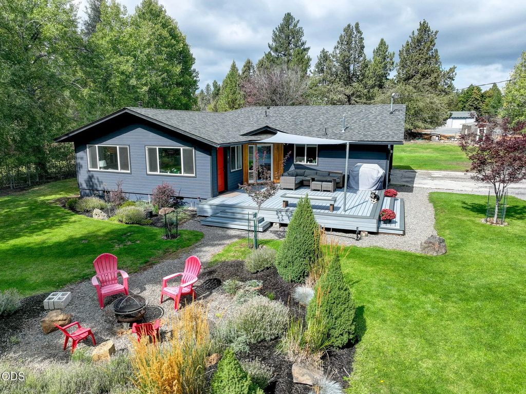 20314 Rae Road, Bend