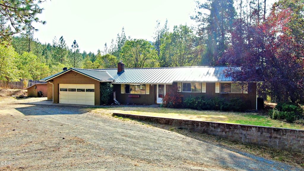 1784 Stringer Gap Road, Grants Pass